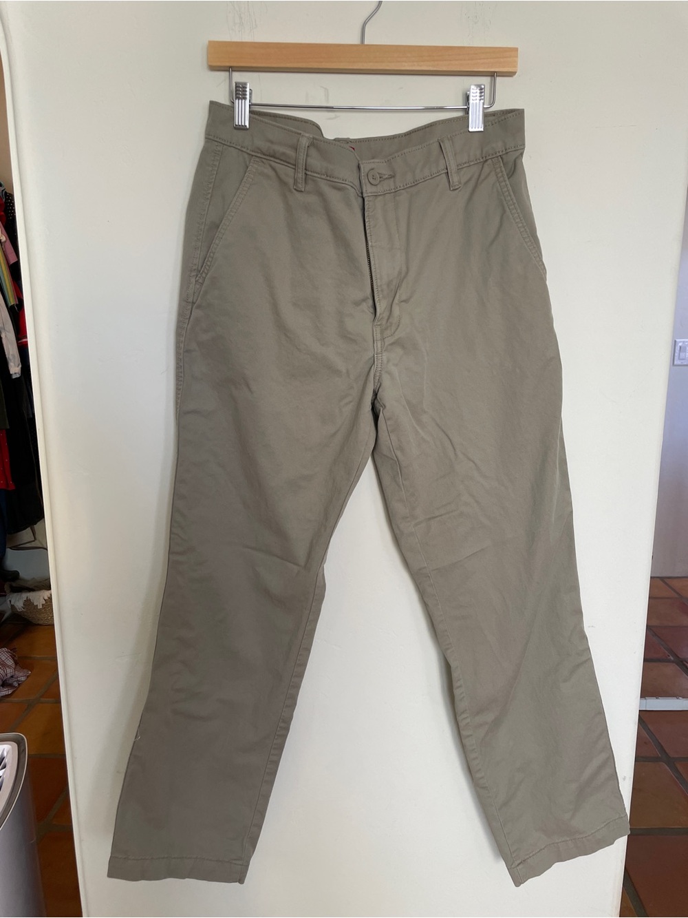 Levi's Men's Khaki XX Relaxed Straight Chino Pants